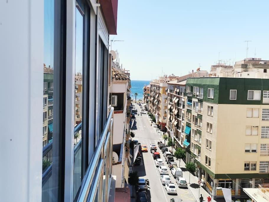 Avenida Principal Cerca De La Playa Con Aire Acondicionado Y Wifi - By Aloha Palma Lejlighed Águilas Eksteriør billede