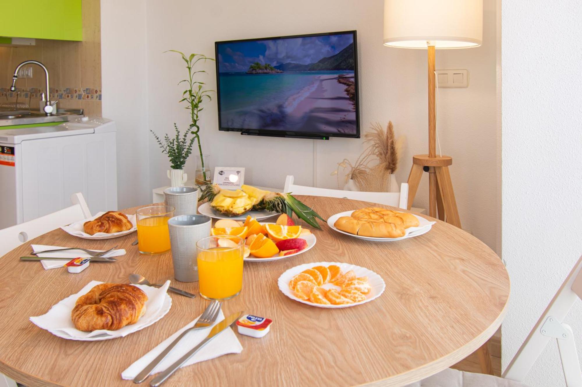 Avenida Principal Cerca De La Playa Con Aire Acondicionado Y Wifi - By Aloha Palma Lejlighed Águilas Eksteriør billede